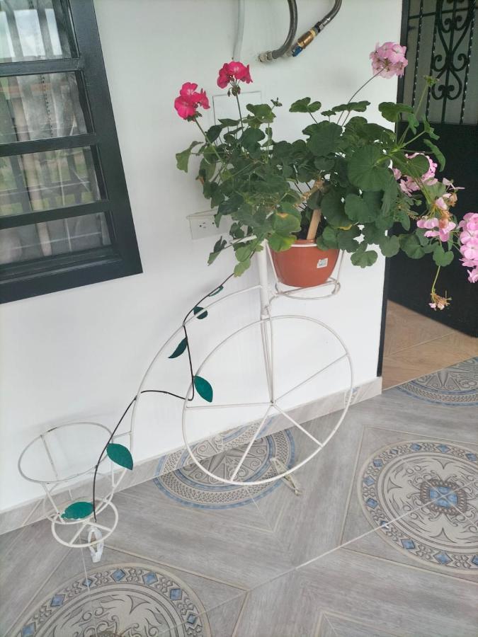 Apartamentos Family سانتا روزا دي كابال المظهر الخارجي الصورة