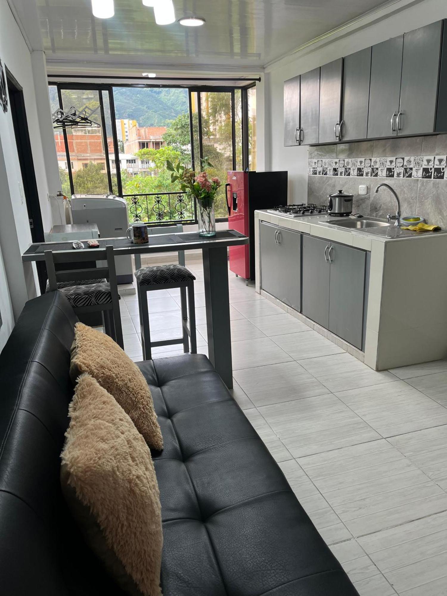 Apartamentos Family سانتا روزا دي كابال المظهر الخارجي الصورة